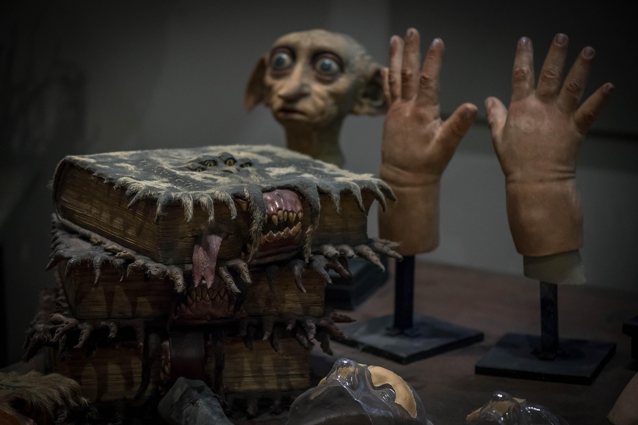 harry potter, movie, equipment, dobby, hands, books, models, figures, monsters, magic, creature, fantasy, exhibition, making of, fiction, harry potter, harry potter, harry potter, harry potter, harry potter