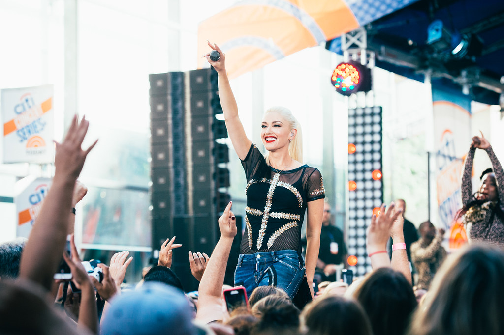 Gwen Stefani’s Transformation Over the Years Has Fans Saying She’s Aging in Reverse