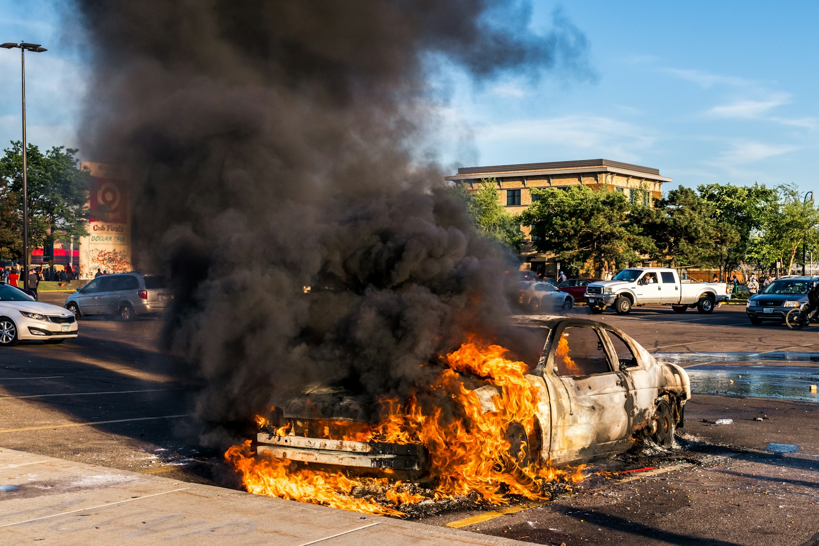 Pregnant Woman Loses Unborn Child After Fiery Multi Vehicle Crash As First Responders Pull Victims From Burning Wreckage On Busy Highway