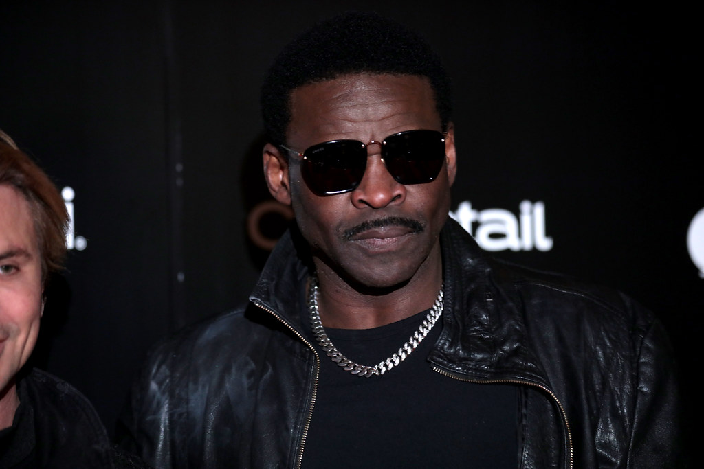 Michael Irvin Says Bad Bunny’s Halftime Show Falls Short of Past Super Bowl Legends