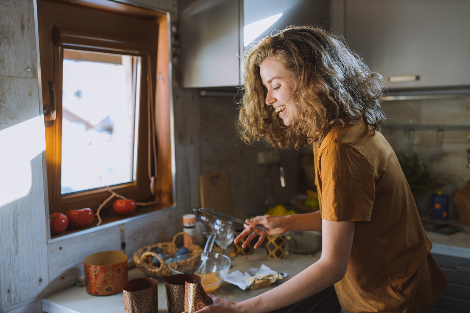 Teen Gets Caught Using The Oven While Home Alone, Then Mom Says It Was “Disrespectful” Because It’s Her House