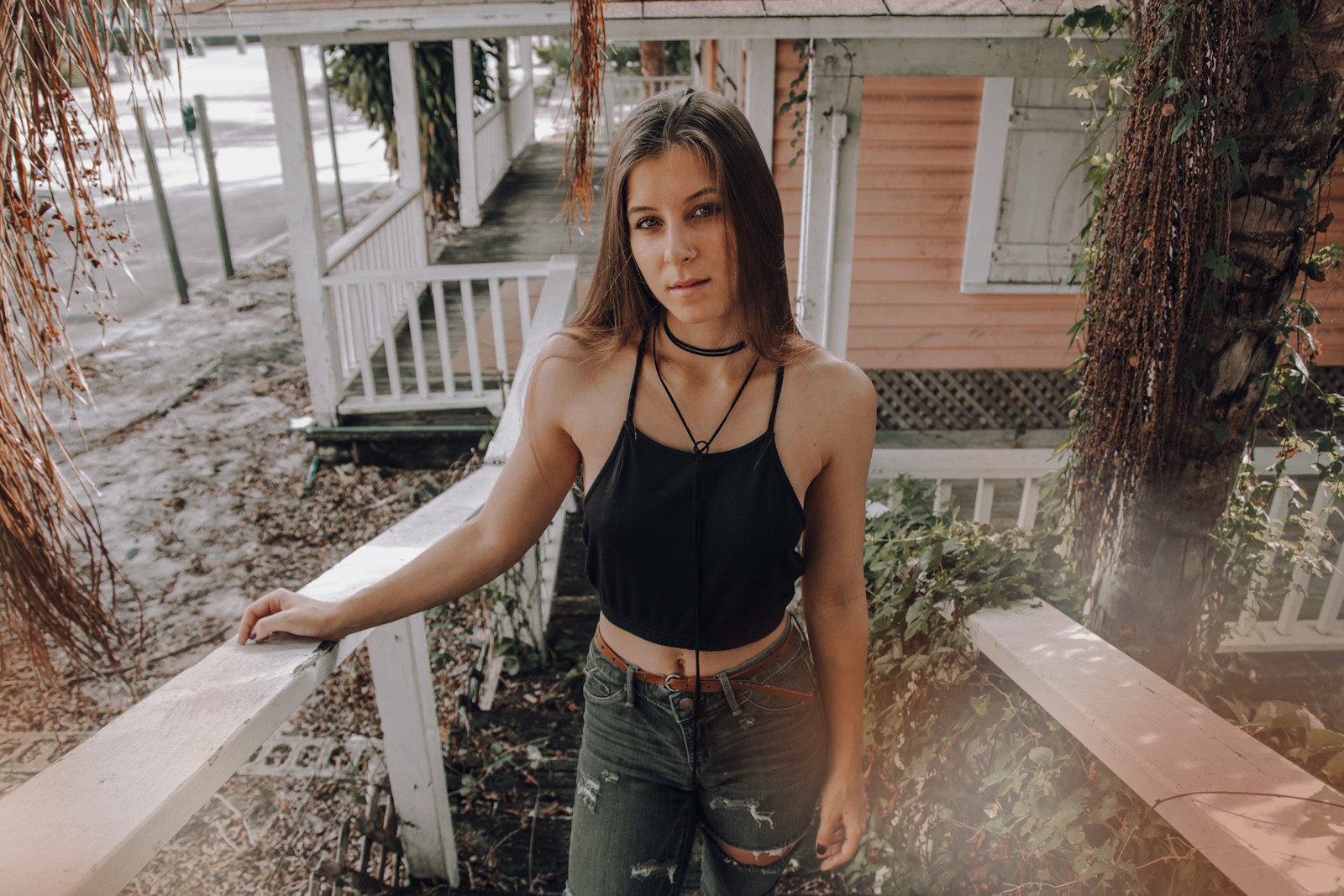 Nineteen-Year-Old in College Roommate Matching Got Texted to “Never Touch My Clothes Again” After Folding a Roommate’s Laundry Off the Dryer to Free Up the Shared Machine