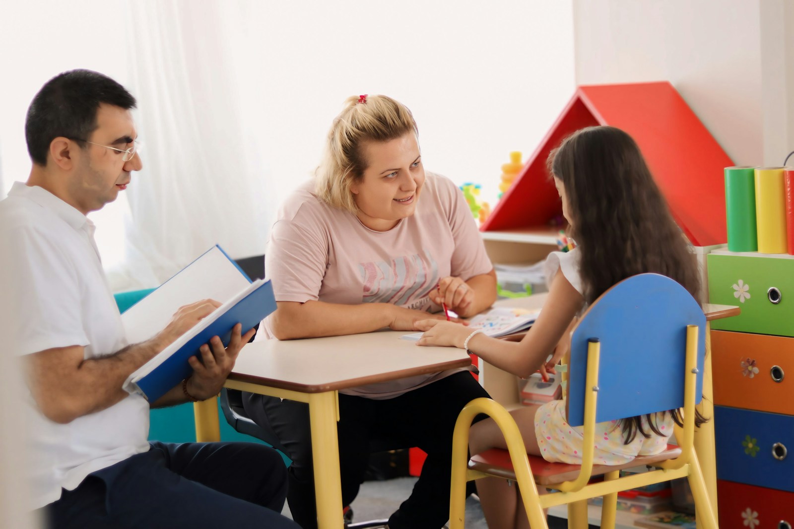 Special-Ed Teacher Mom Fried From a Full Week Asked Her Cop Husband Half-Joking if Doing Nothing With Their 5-Year-Old Made Her a Bad Mom Before His Concert Night — His Answer Was “Well Yeah”