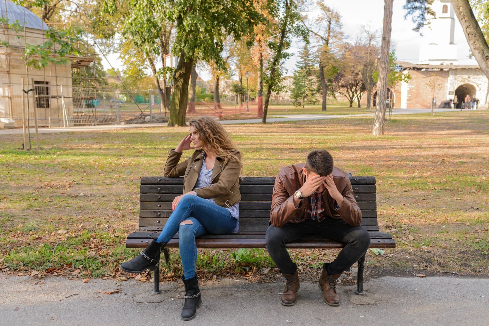 Man Says His Fiancee’s Ex Showed Up At An Event They Attended And Brought Back Past Trauma