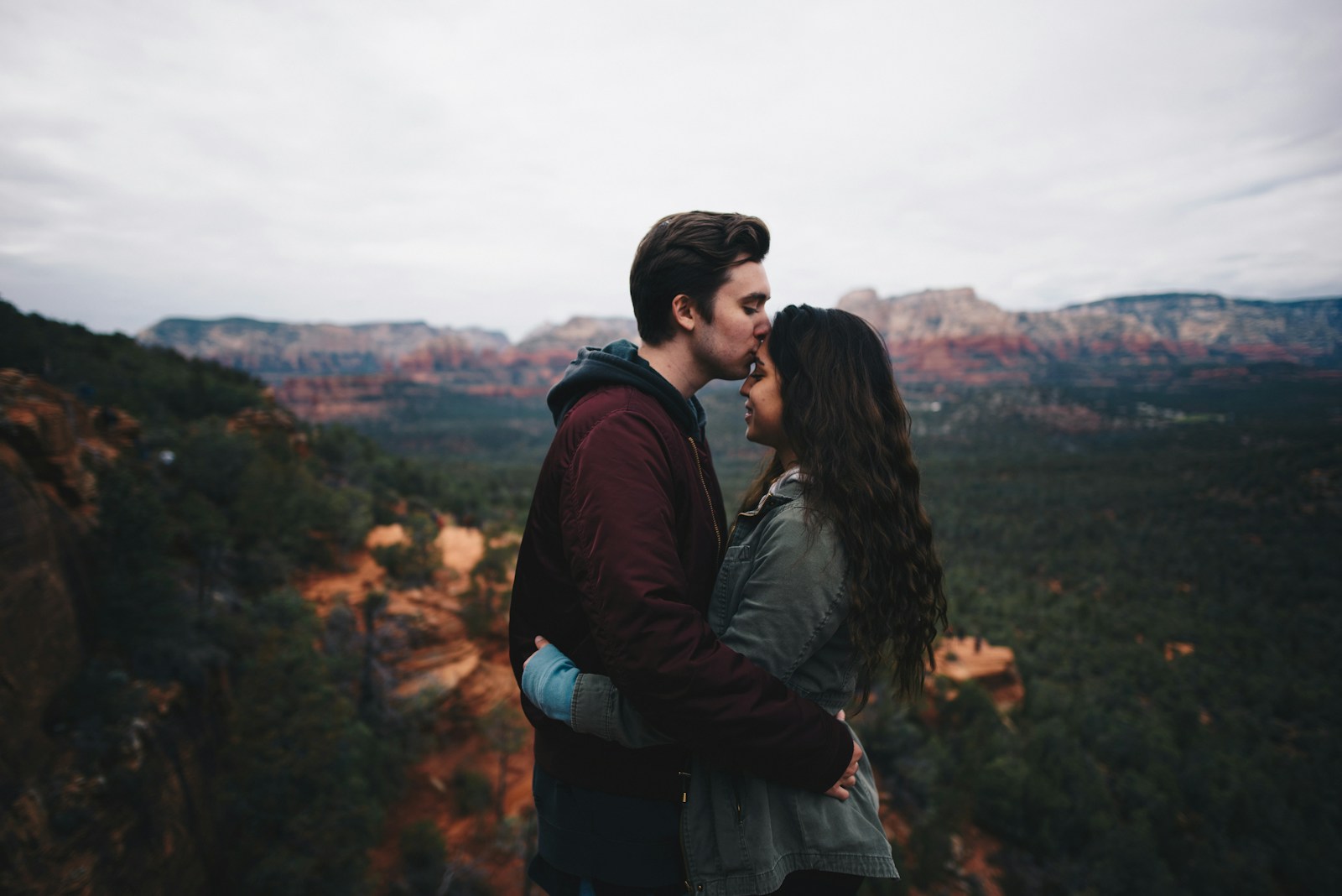 Wedding Coordinator Terminates Contract Months Before The Wedding After Taking $1,900, Doing No Work, And Leaving The Couple Scrambling From Out Of State