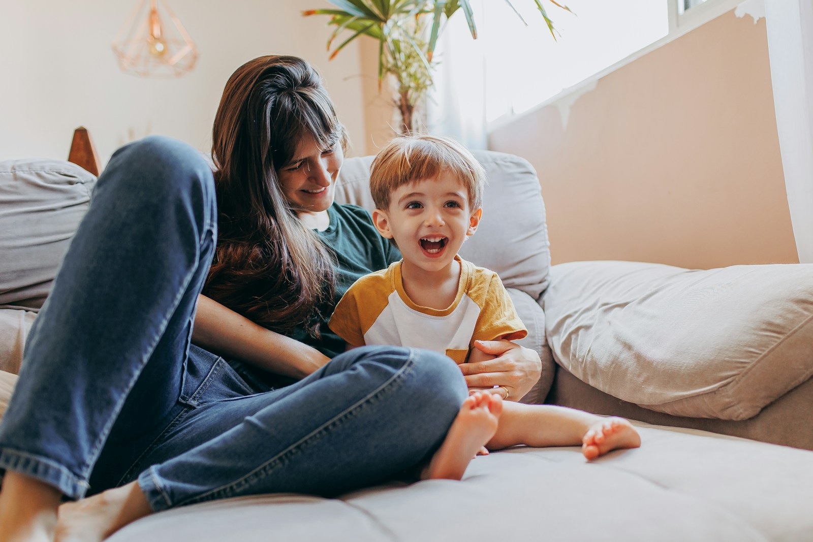 Boyfriend Calls Her A Failure As A Mother Over A Tiny Accident, Then Tosses Underwear At Her 4-Year-Old’s Face For Wetting Himself