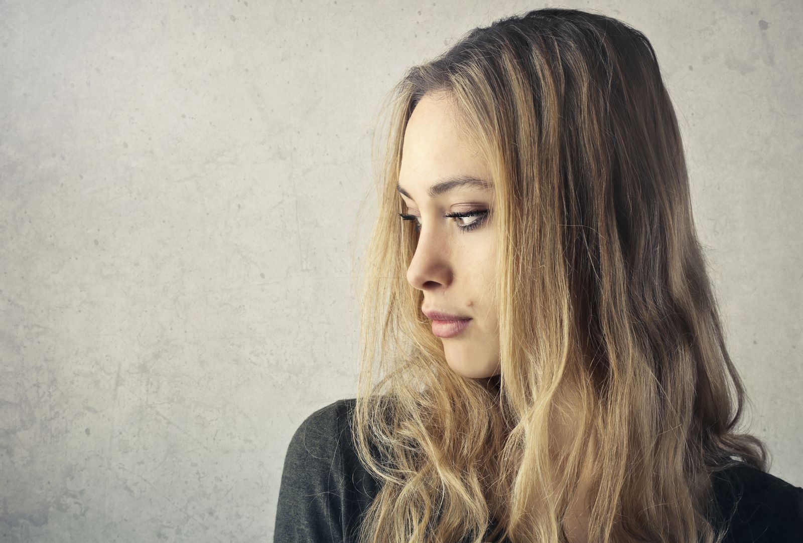 Low-Contact Daughter Wants To Heal Without Going Fully No Contact, But Every Call With Her Chronic-Victim Mother Reopens The Same Wound