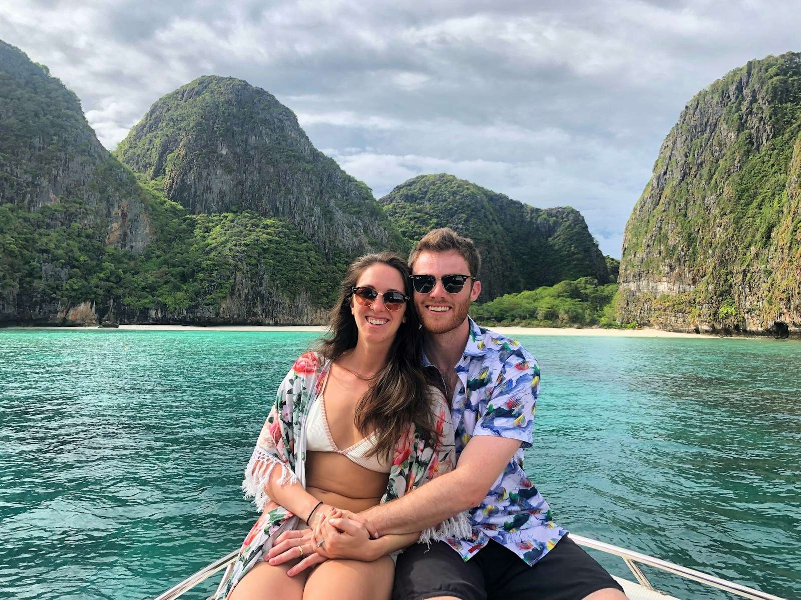 First Family Vacation After 14 Years Turns Into A Fight Because Husband Wants Friends For Boracay Nightlife While Mom Stays With Their Child