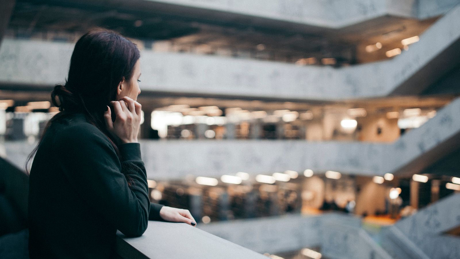 Boyfriend Goes From Perfect To Disappearing For Days, Then Calls Her Ungrateful For Wanting More Than A Three-Times-A-Month Relationship