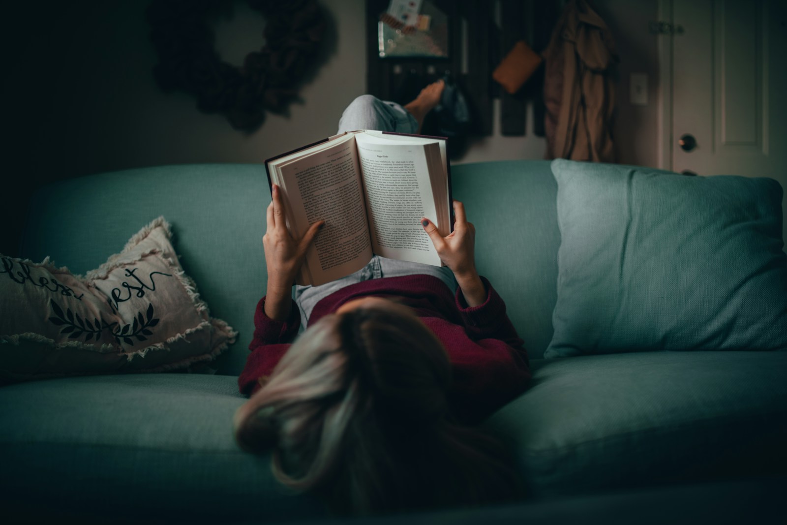 Reader Asks For Books On Narcissistic Mothers Because The Patterns Finally Need Names, Examples, And Something Stronger Than Confusion