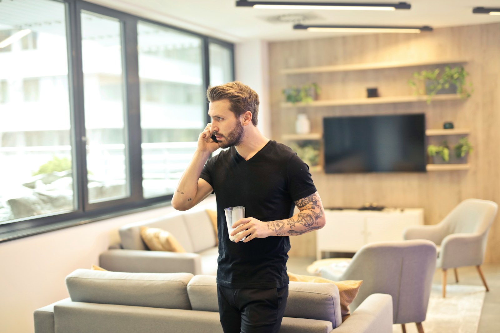 Worker Quietly Unscrews Lightbulbs And Tips One Chair A Day Until The CEO Personally Has To Pick Up Chairs And Send A Companywide Email