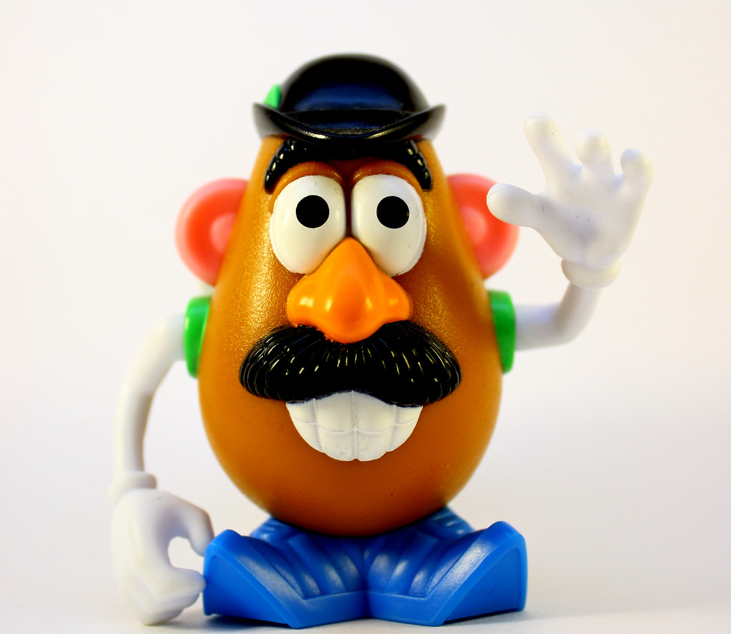 Television Advertisement in 1952 Turned a Simple Bag of Plastic Parts Into Mr. Potato Head, and It Didn’t Even Include an Actual Real Potato