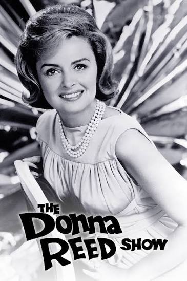 ‘Donna Reed Show’ and Elvis Co-Star Shelley Fabares Has Died at 82, and Her Own 1962 Chart-Topping Song Is Suddenly Everywhere Again