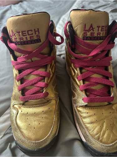 One Iconic Sneaker Brand Went From Sitting in Every Single Teenager’s Closet to Complete Total Bankruptcy in Less Than a Single Decade