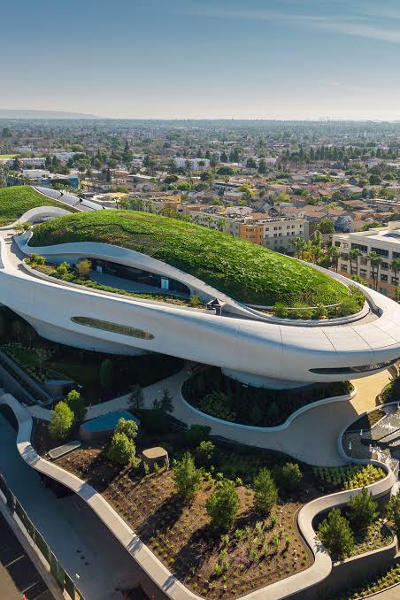 George Lucas Is Opening an Entire Museum Built Around Pop Culture Art This Month, and Luke Skywalker’s Actual Landspeeder Is Sitting Inside It