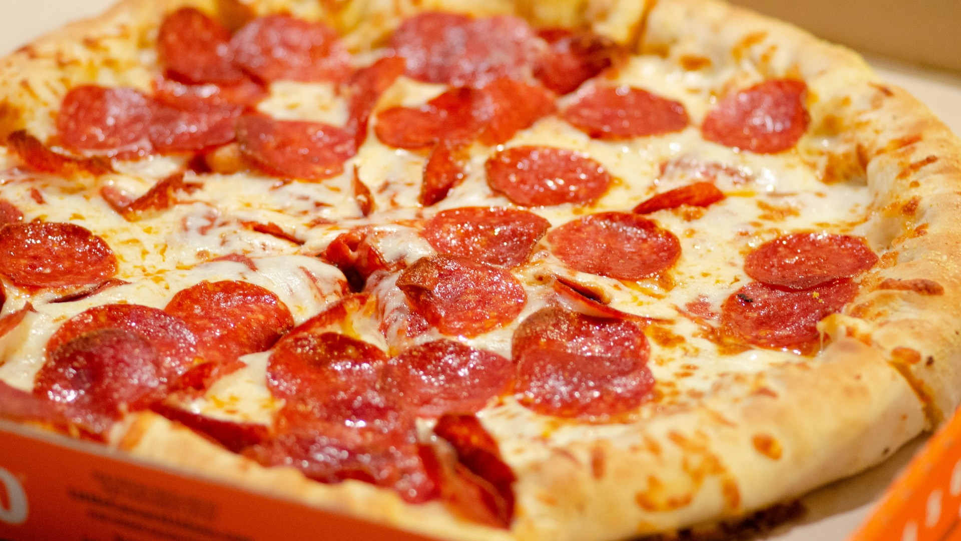 Conagra Reportedly Pulls Celeste Frozen Pizza After 64 Years Ending A Story That Began In A 1937 Chicago Tavern